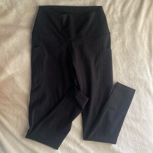 Black leggings, 3/4 length, pockets